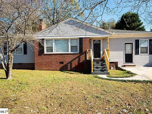 13 N Garden Cir, Greenville, SC 29615