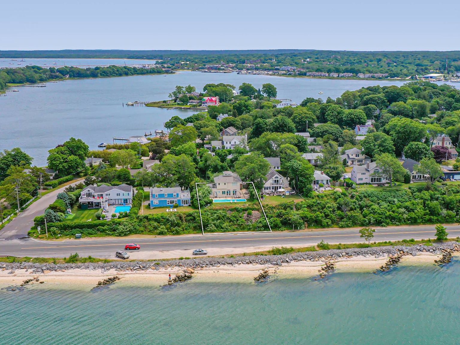 9 Cliff Dr, Sag Harbor, NY 11963 MLS 374744 Zillow