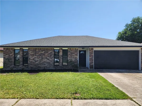 2405 Tattersall Dr, Harvey, LA 70058