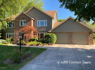 1538 Lupine Dr, Saint Joseph, MI 49085