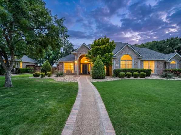 900 Ownby Ln, Southlake, TX 76092