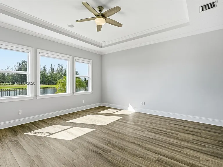 4662 Estates Cir — Photo 29