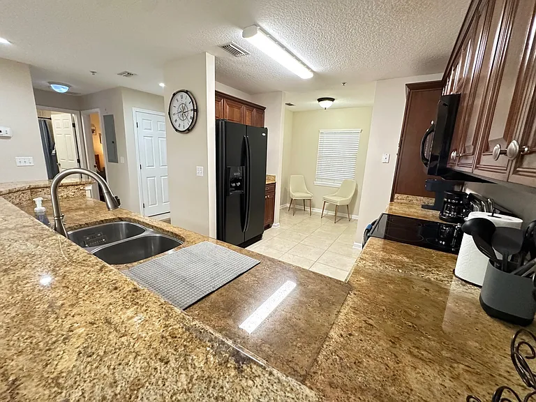 264 Gibraltar Ct #107 — Photo 35
