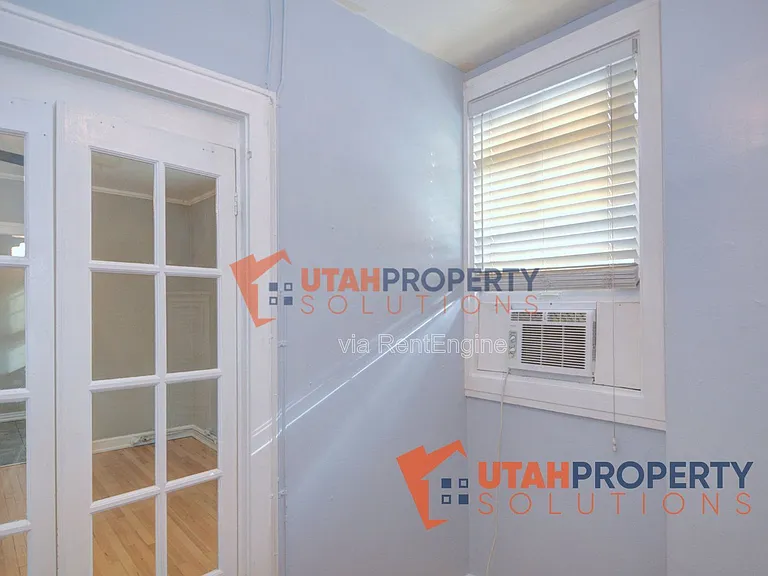 29 S State St #313 — Photo 18