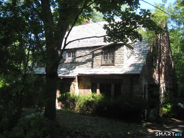 39 Goodrich Street, Hamden, CT 06517