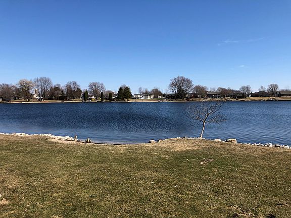 2nd image of 6808 Duncan Shores Ln