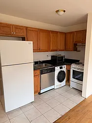 119-54 Metropolitan Avenue, #4A