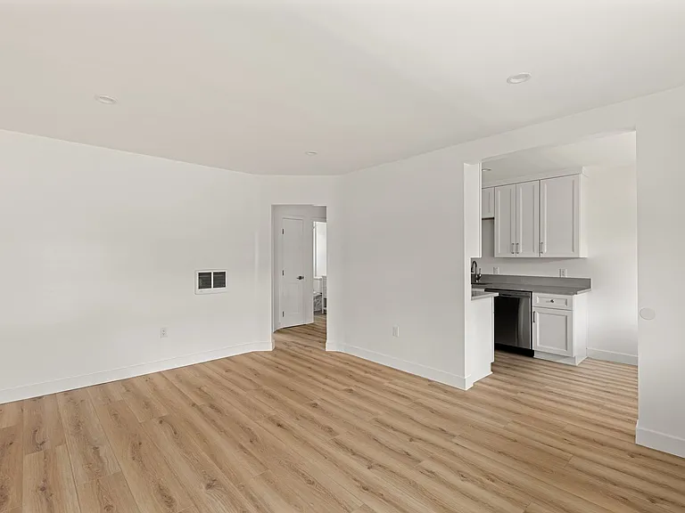 4055 Utah St #3 — Photo 3