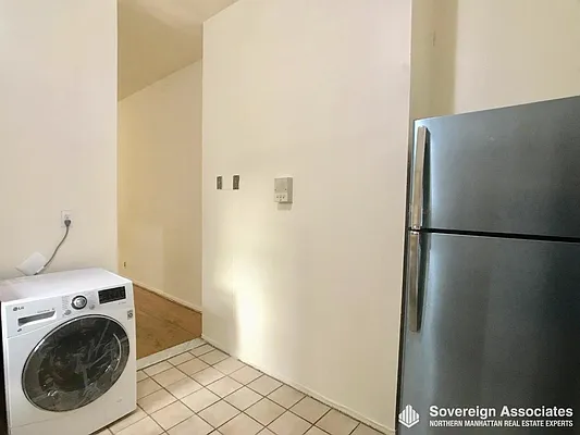 Rented by Sovereign Associates | media 6