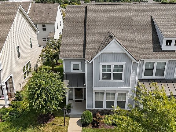 5th image of 8034 Rutland Village Dr