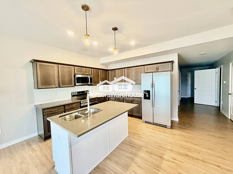 3620 NE Marissa Ln — Photo 4