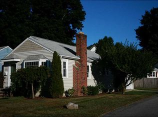 195 Isabella Ave, Providence, RI 02908