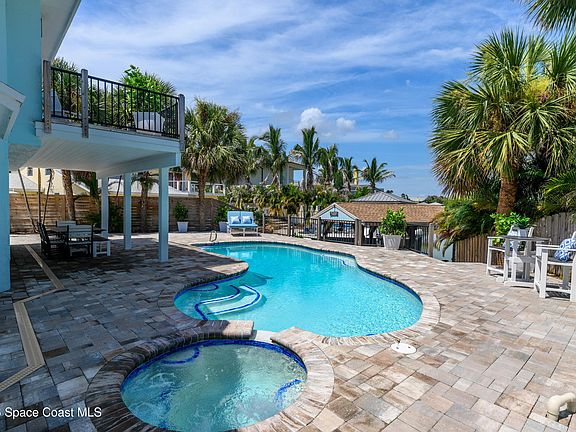 4th image of 398 River View Ln
