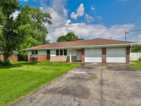 8698 Cox Rd, West Chester, OH 45069