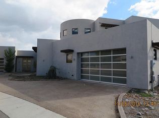 2700 Corte Mirabal Rd NW, Albuquerque, NM 87104
