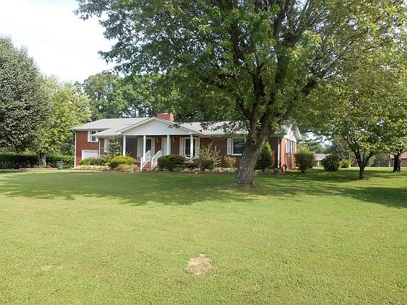 2nd image of 116 Eastside Dr
