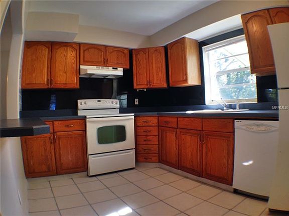 2nd image of 3006 Vine St