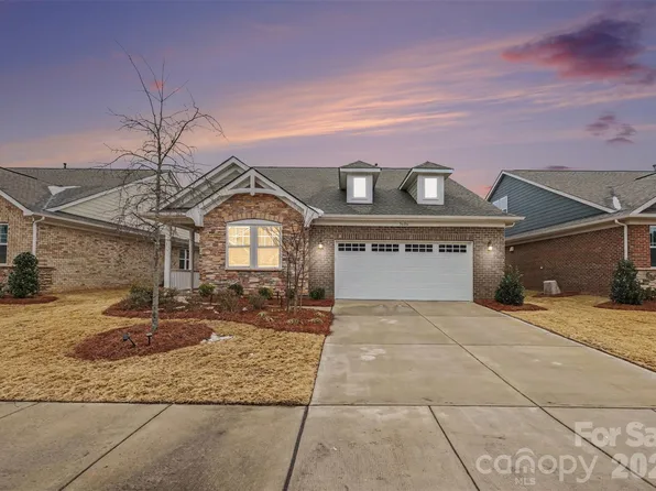 3606 Marchers Trace Dr, Mint Hill, NC 28227