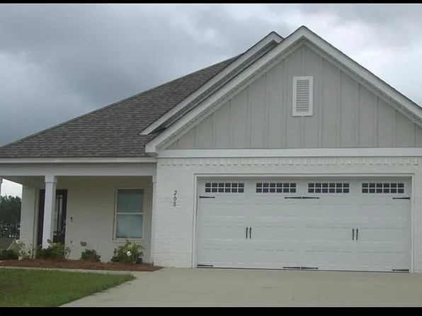 208 Daffodil Ct, Rehobeth, AL 36301
