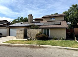 4400 Country Wood Ln, Bakersfield, CA 93313