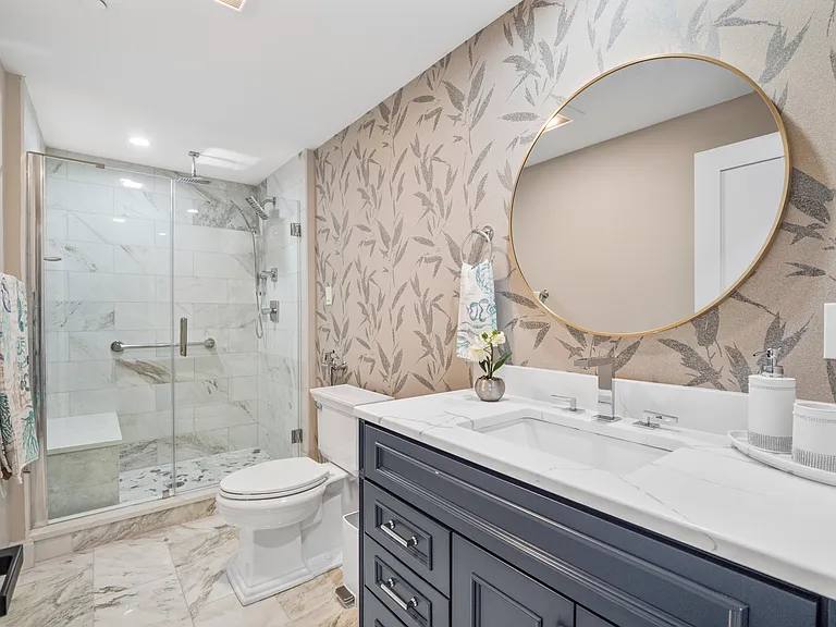 140 Middlesex St #3 — Photo 22