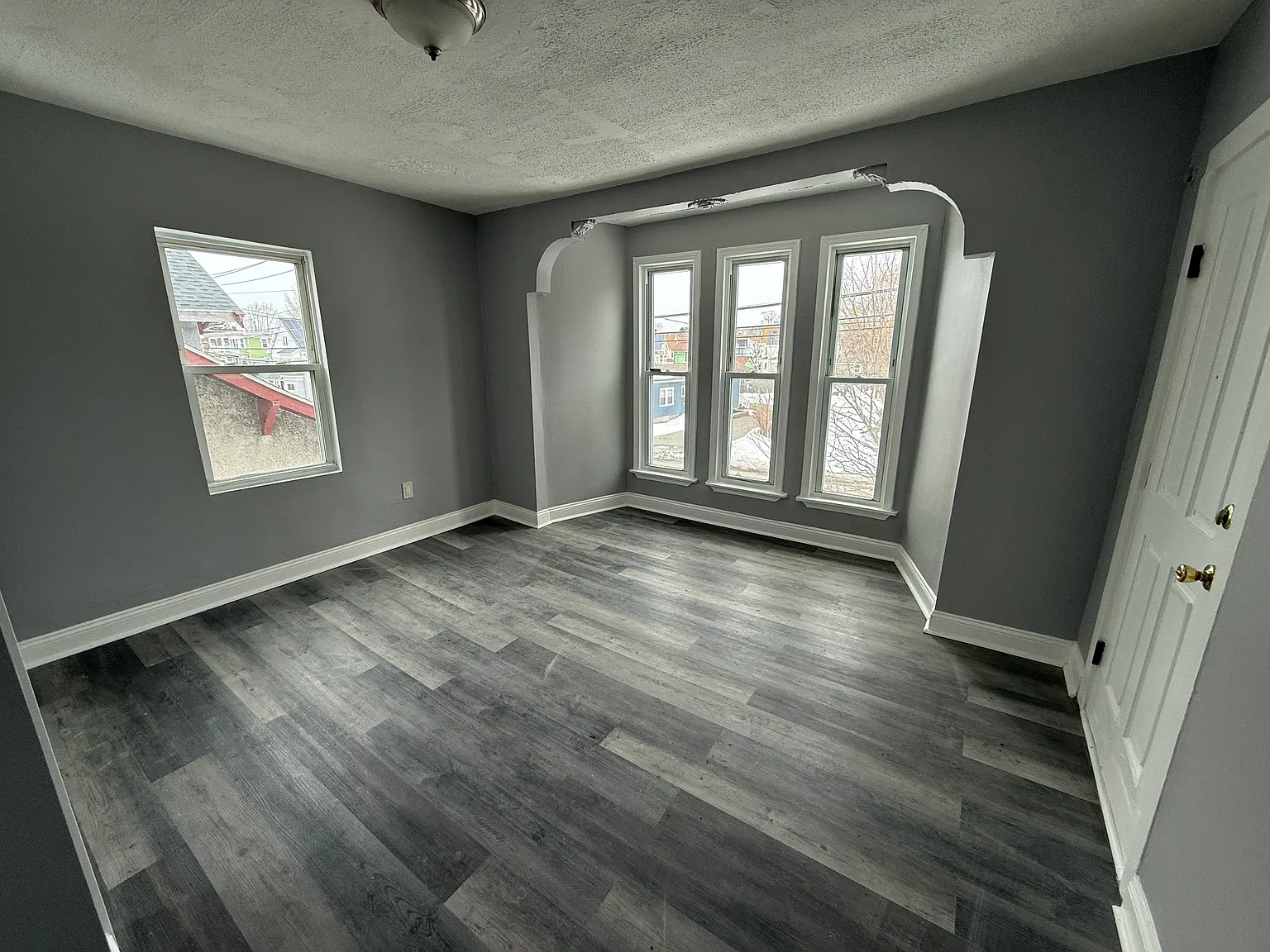 4 bed, 1828 sqft, $3,200 — Photo 4