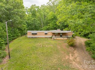 30 Gertrude Ln, Candler, NC 28715