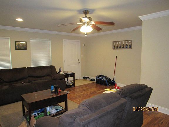 3rd image of 4232 Lancaster Dr