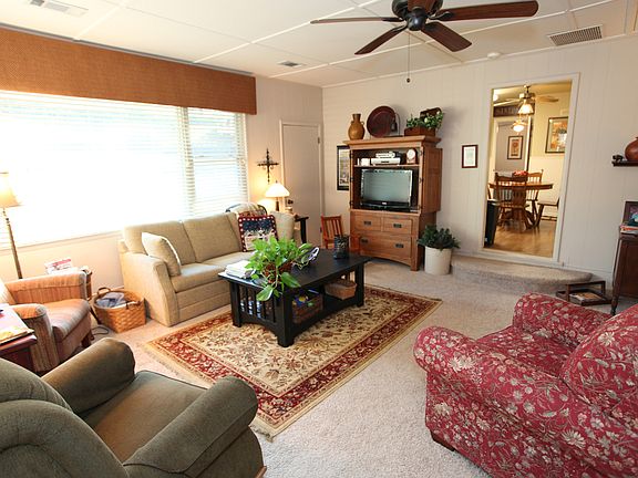 Liivng Room