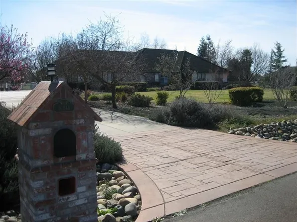 10246 Corfu Dr, Elk Grove, CA 95624