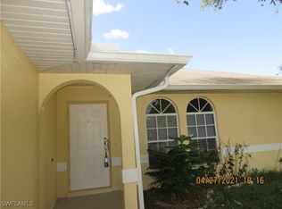 2233 NE 5th St, Cape Coral, FL 33909