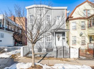 209 Taylor St, City Of Orange Twp., NJ 07050