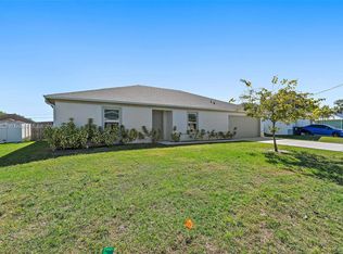 421 NW Biltmore St, Port Saint Lucie, FL 34983