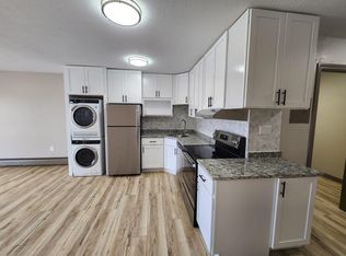 353 Schraffts Dr APT 108, Waterbury, CT 06705