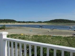 43 River Rd, Ipswich, MA 01938