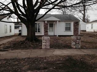 1432 E Dubail Ave, South Bend, IN 46613