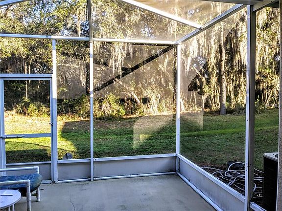 2nd image of 15732 Fishhawk Falls Dr