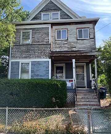 2nd image of 6 Monponset St