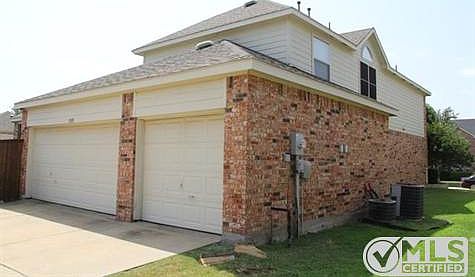 2nd image of 3505 Matagorda Springs Dr