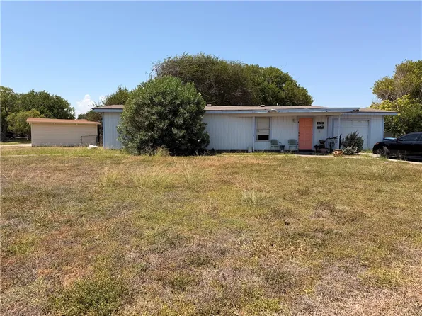 115 Magnolia Pl, Portland, TX 78374