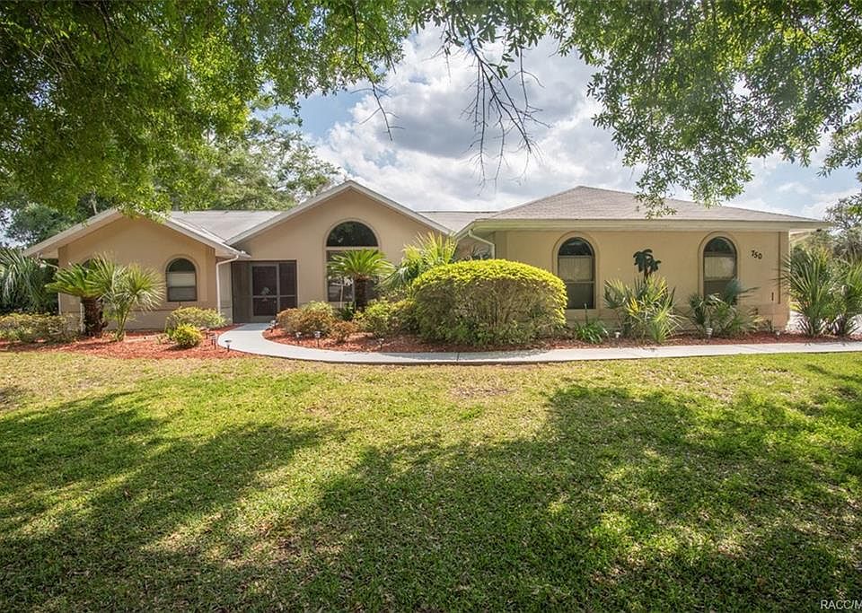 1st image of 750 E Falconry Ct