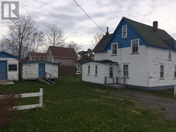 2nd image of 105 Balbo Dr