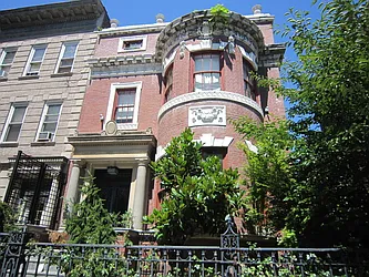 Rented by Zaika Realty 