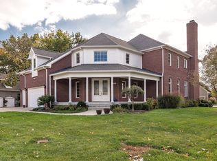 7561 Autumn Frost Cir, Fishers, IN 46038