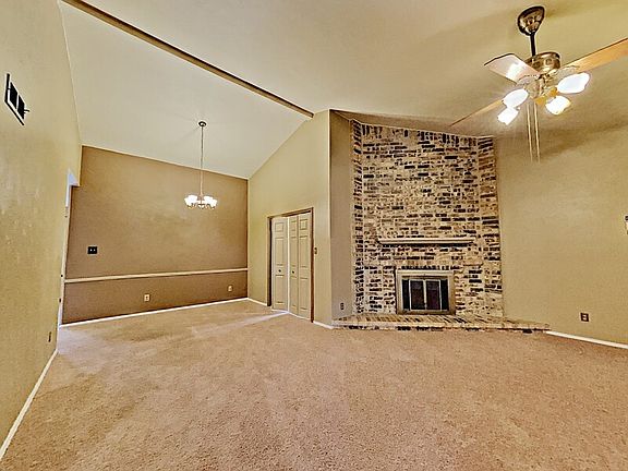 2nd image of 1020 Granite Ln