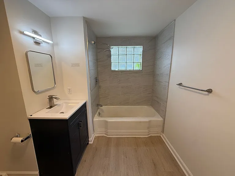 509 Oak St — Photo 9