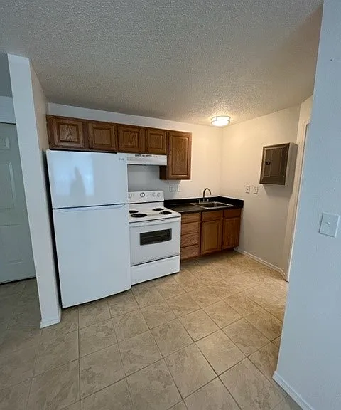 Apt #24