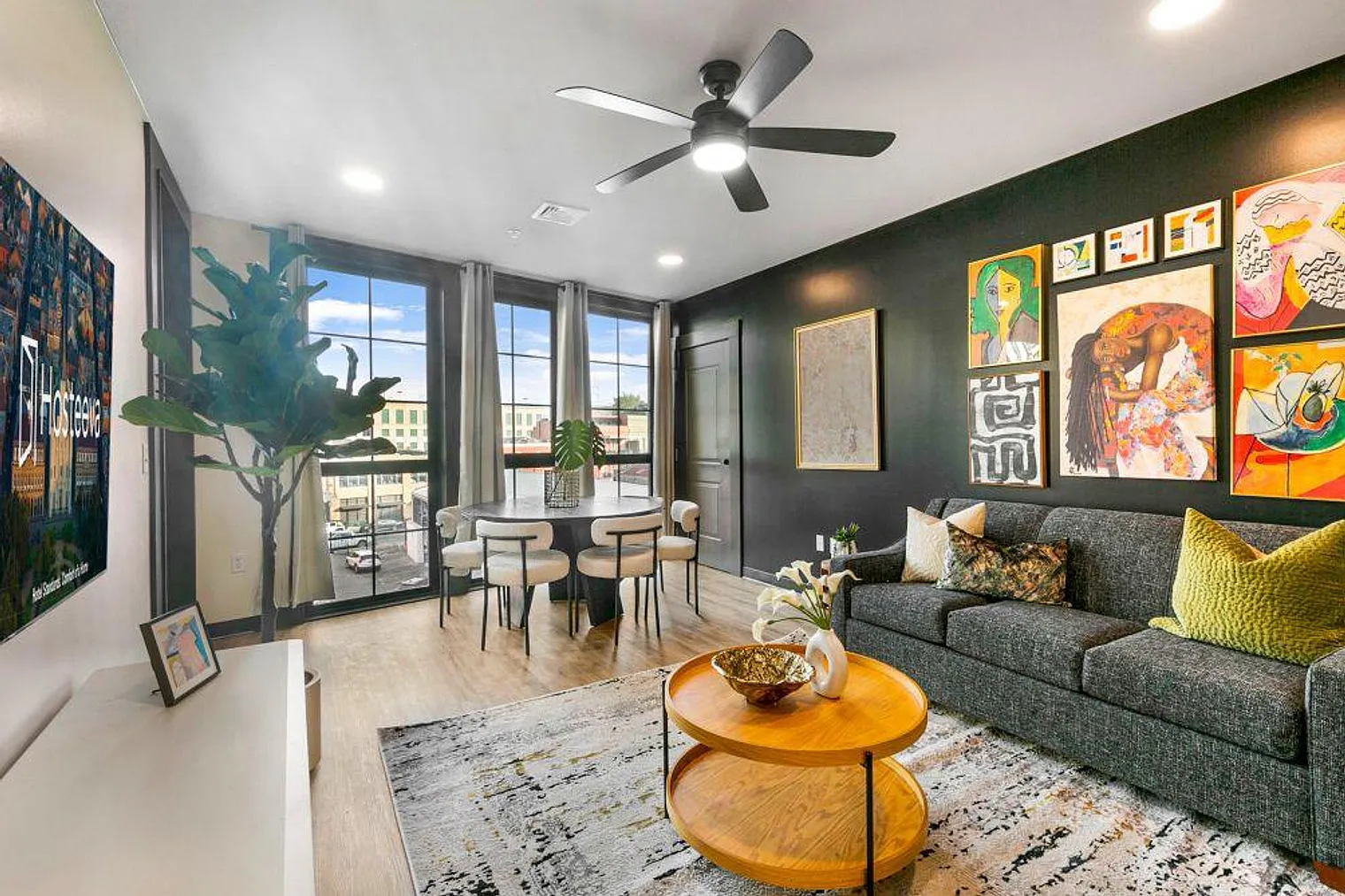 2 bed, 1.0 bath, 904 sqft, $6,684 — Photo 1