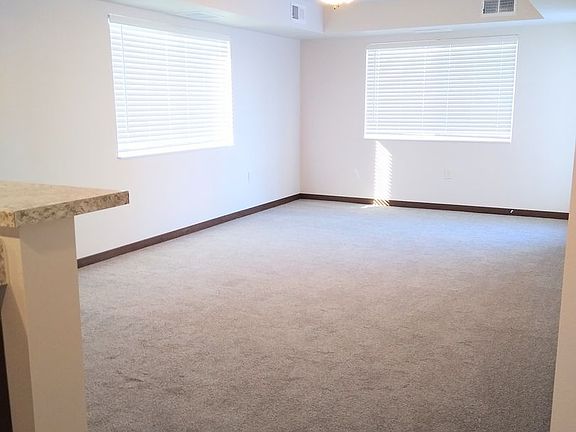 4th image of 3103 40th St S #1B-1Ba-763Sqft