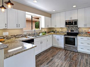 26605 S Lakemont Dr, Sun Lakes, AZ 85248